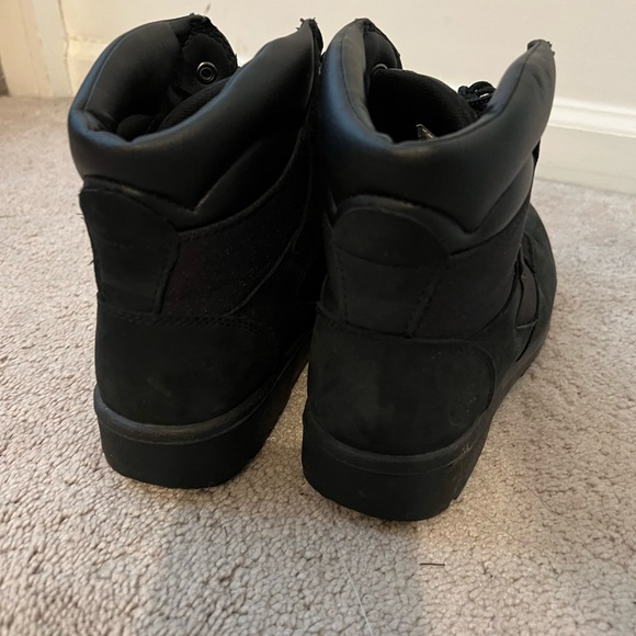 timberland boys boots - Picture 4 of 5